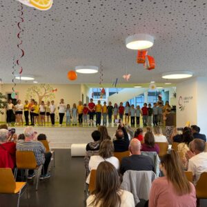 Auftritt unverbindliche Übungen Tanz & Chor